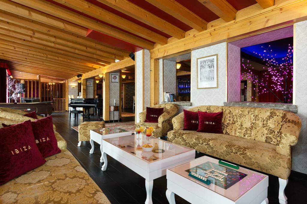 Madame Vacances Hotel Ibiza Les Deux Alpes Eksteriør billede
