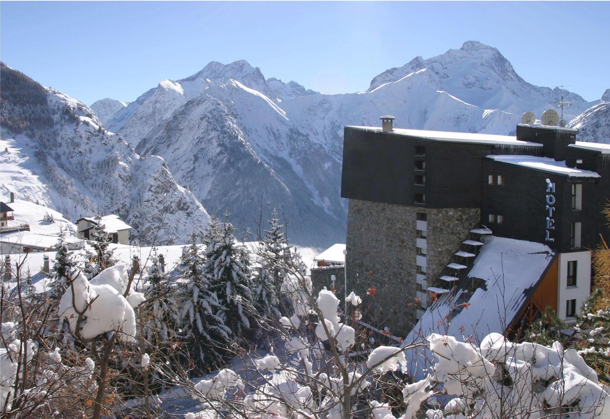 Madame Vacances Hotel Ibiza Les Deux Alpes Eksteriør billede